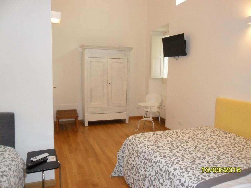 B&B La Casa Gialla Lecce Eksteriør billede