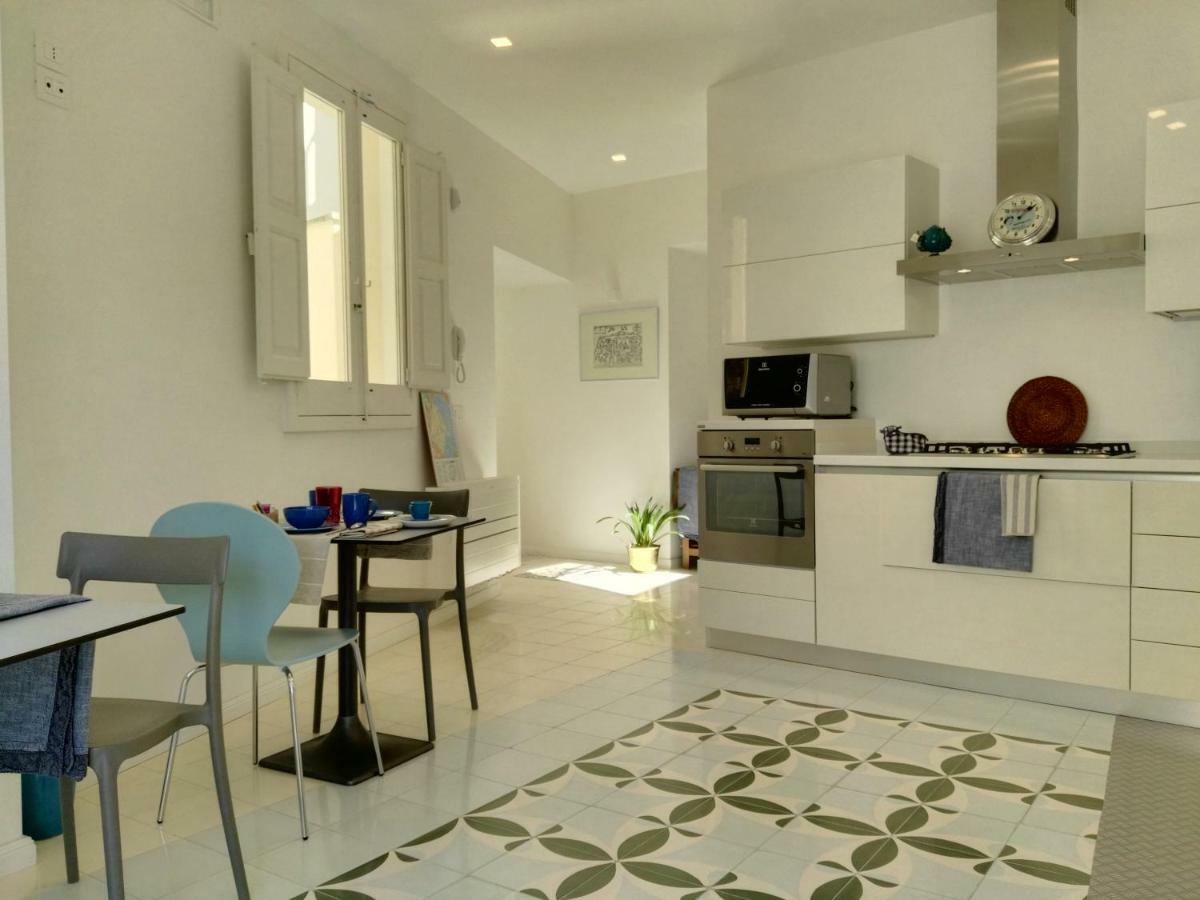 B&B La Casa Gialla Lecce Eksteriør billede