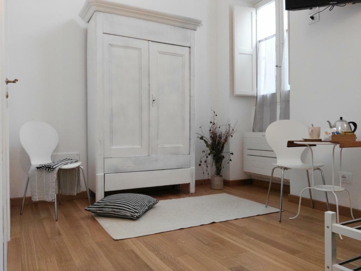 B&B La Casa Gialla Lecce Eksteriør billede