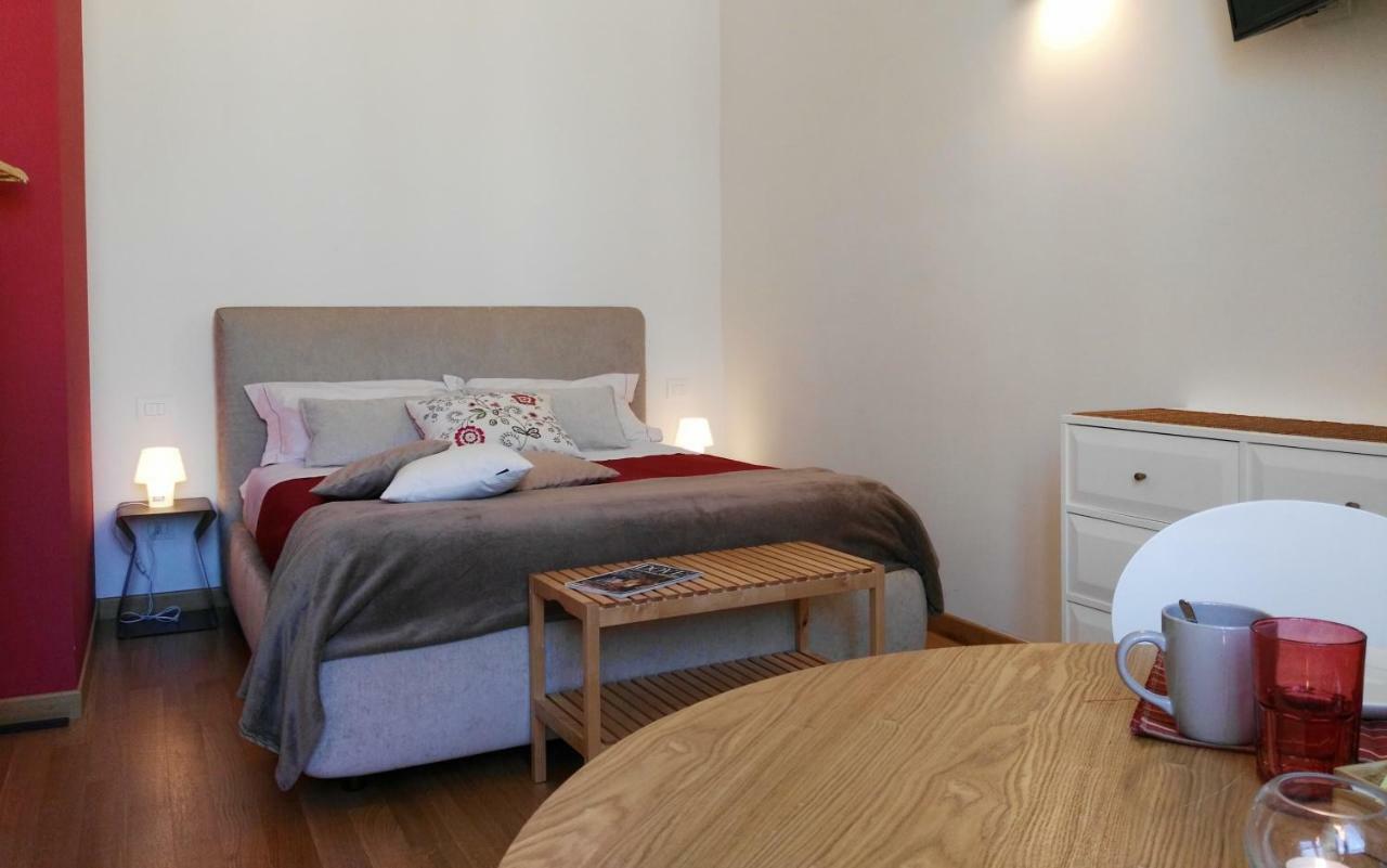 B&B La Casa Gialla Lecce Eksteriør billede